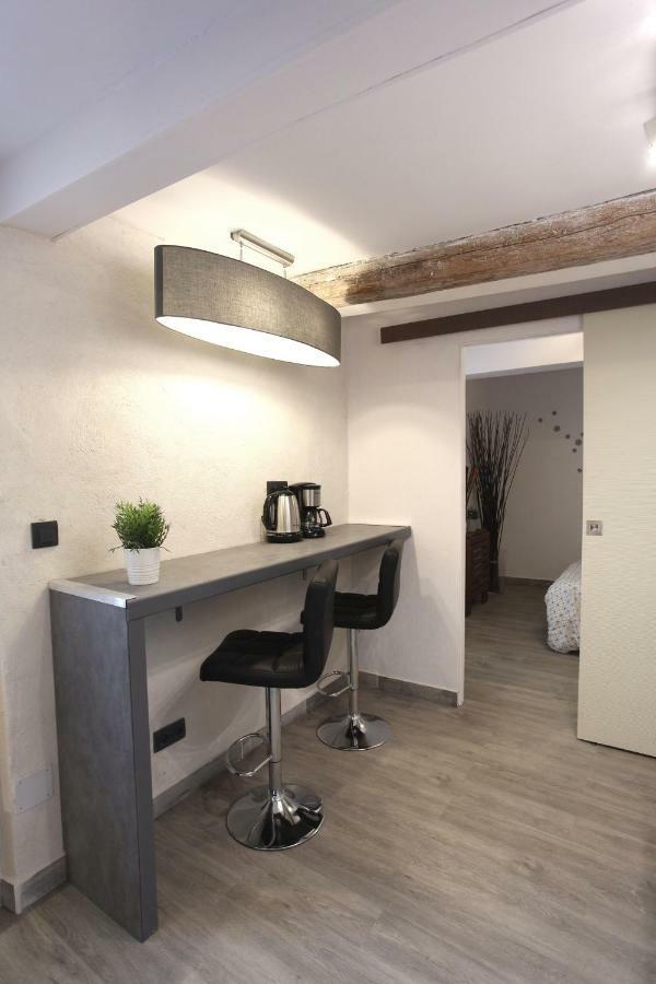 Gregbnb - T2 Ancien Et Moderne - Parking Inclus - 15Min Gare Тулон Екстериор снимка